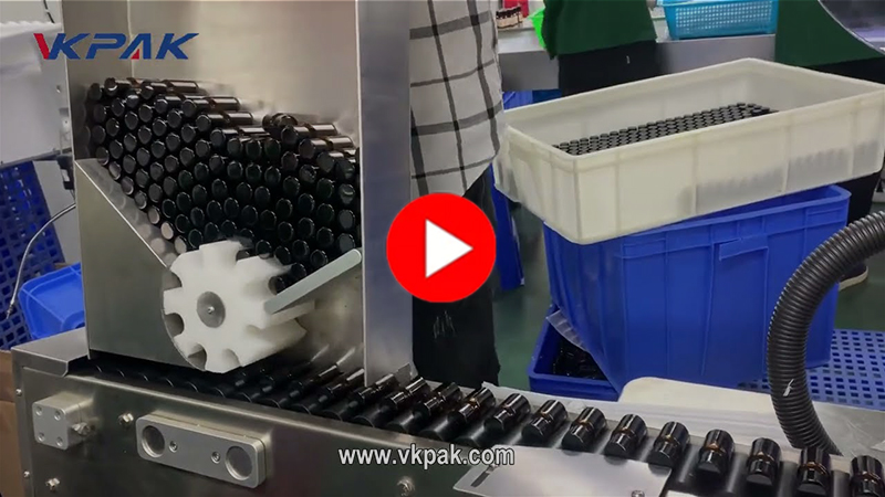 Máquina automática horizontal de etiquetagem de garrafas de óleo essencial