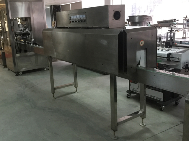 linha de vedação de tampas encolhendo.jpg