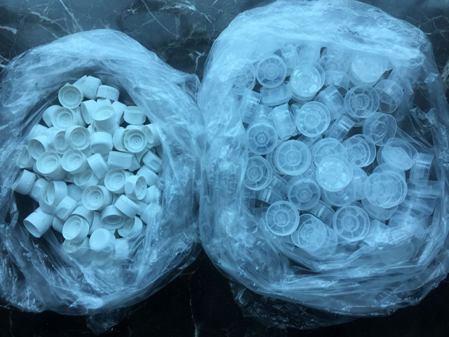 amostras de fitas após a rotulagem retrátil.png