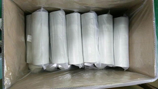 chumaços de cola hotmelt.jpg