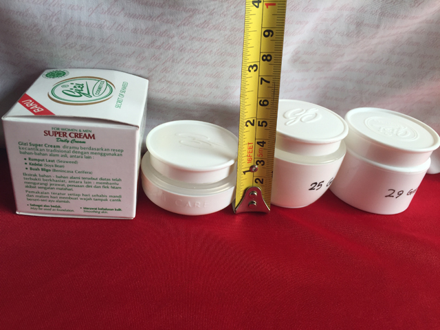 equipamento para tampar potes.jpg