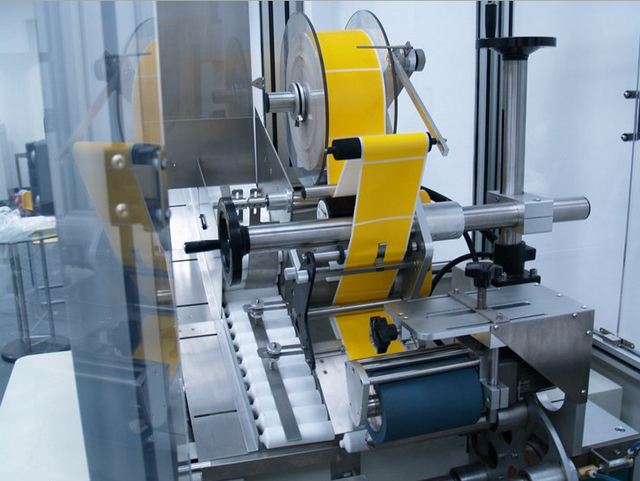 feeding tubes labeling process detalhes para máquinas de etiquetagem.jpg