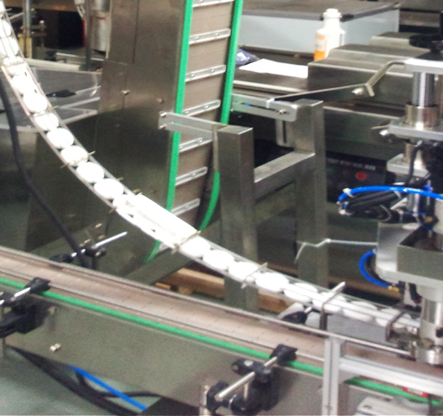 potes levantando alimentação.jpg