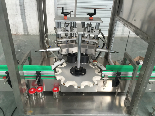 tampas de vácuo com sistema automático.jpg