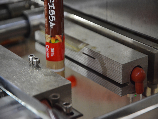 controlando informações para embalagem.jpg