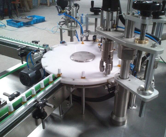 bico de enchimento tampando.jpg