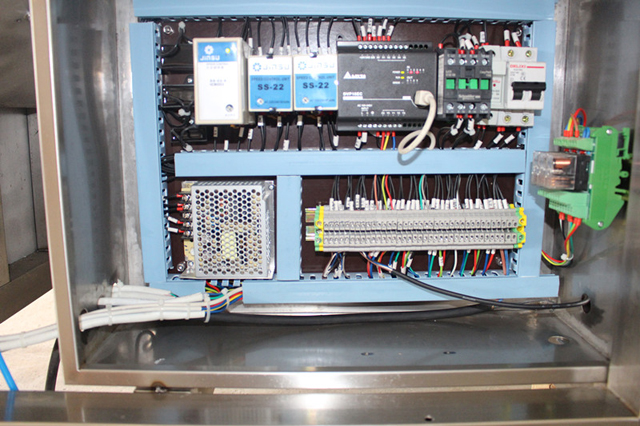 dentro de garrafas unscrambler.jpg