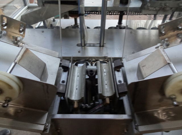 calha para suportes de tubos.jpg