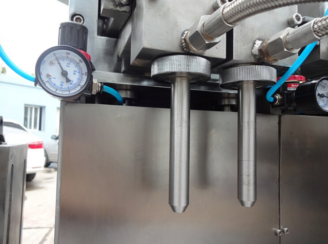 bicos de enchimento duplo.jpg