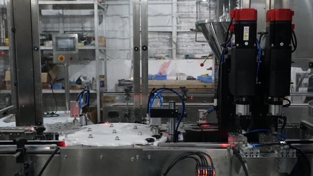 máquina de tampar.JPG