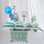 Máquina de etiquetagem de canto de caixa de papelão pequena linear