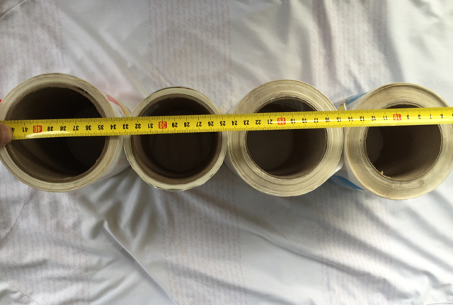 Rolos de etiquetas para etiquetagem.jpg