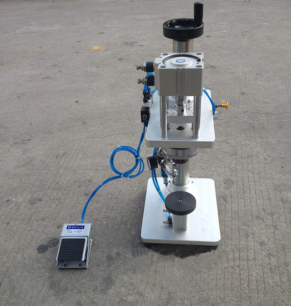 perfume pneumatic crimper equipments crimper pneumático de perfume.jpg