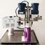 Máquina de tampar rosca de frasco de xampu pneumática semiautomática de mesa
