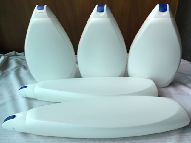 máquina de etiquetagem semi automática samples.jpg