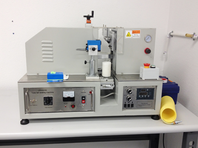 equipamento selador ultrassônico.jpg