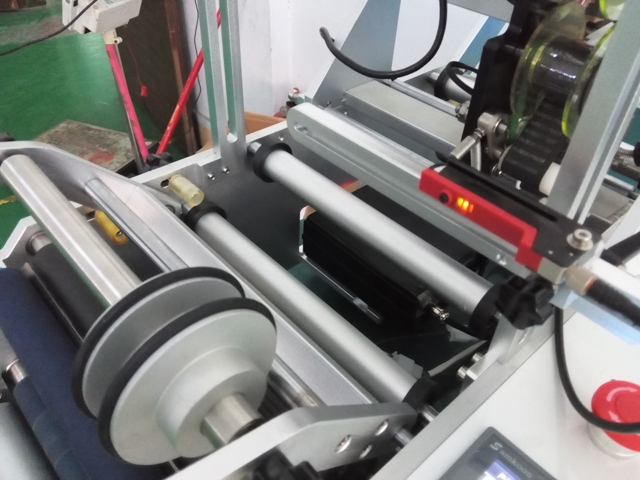 para máquina de rotulagem de tubos semiautomática eran seringa com