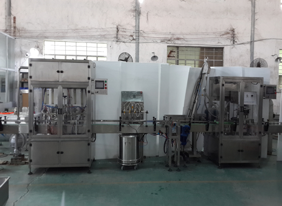automatic line for thick sauce paste production LINHA DE ENCHIMENTO PARA MOLHO.jpg