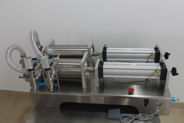 maquinaria de enchimento pneumática semi automatica.jpg