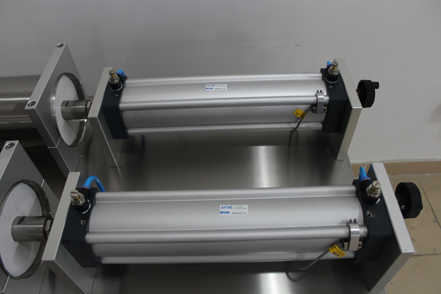 maquinaria de enchimento pneumática.jpg